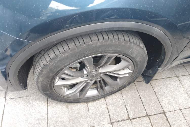 Used Geely Auto Jiajie 2022 1.8TD DCT Platinum Luxury Edition Left Front Wheel Hub