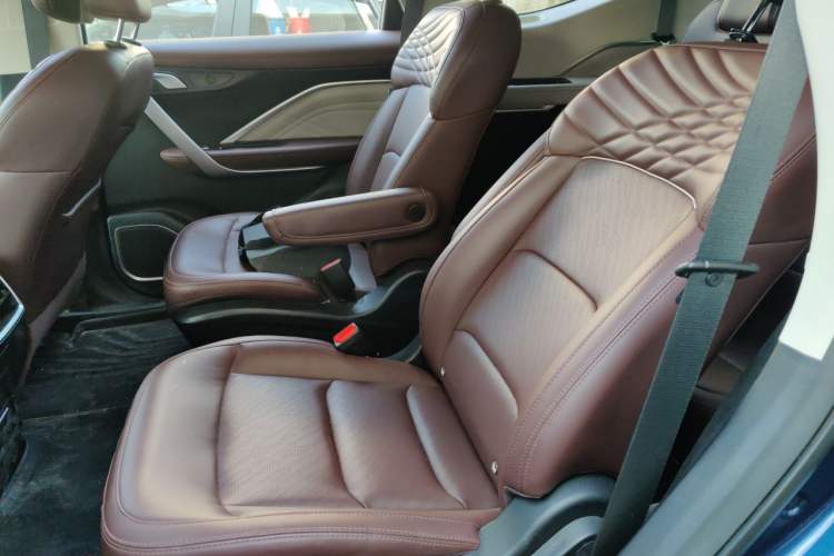 Used Geely Auto Jiajie 2022 1.8TD DCT Platinum Luxury Edition Left Rear Seat