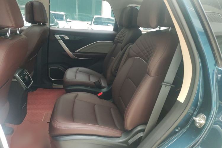 Used Geely Auto Jiajie 2022 1.8TD DCT Platinum Luxury Edition Left Rear Seat
