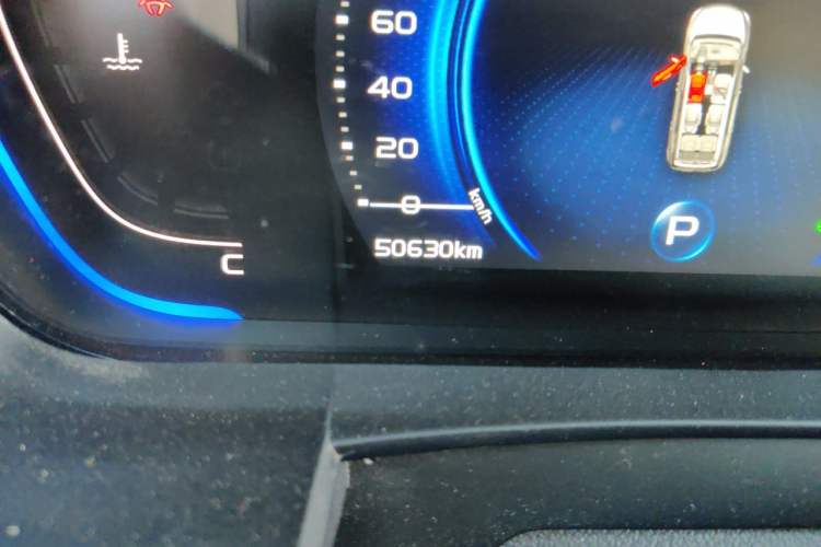 Used Geely Auto Jiajie 2022 1.8TD DCT Platinum Luxury Edition Odometer Close Up