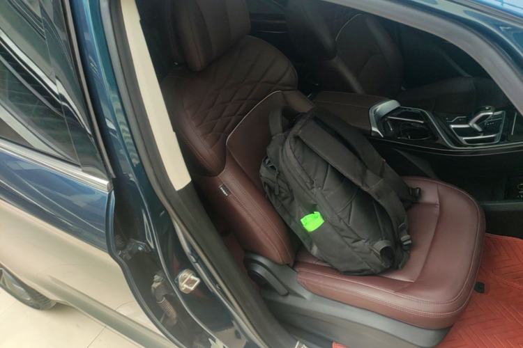 Used Geely Auto Jiajie 2022 1.8TD DCT Platinum Luxury Edition Right Front Seat