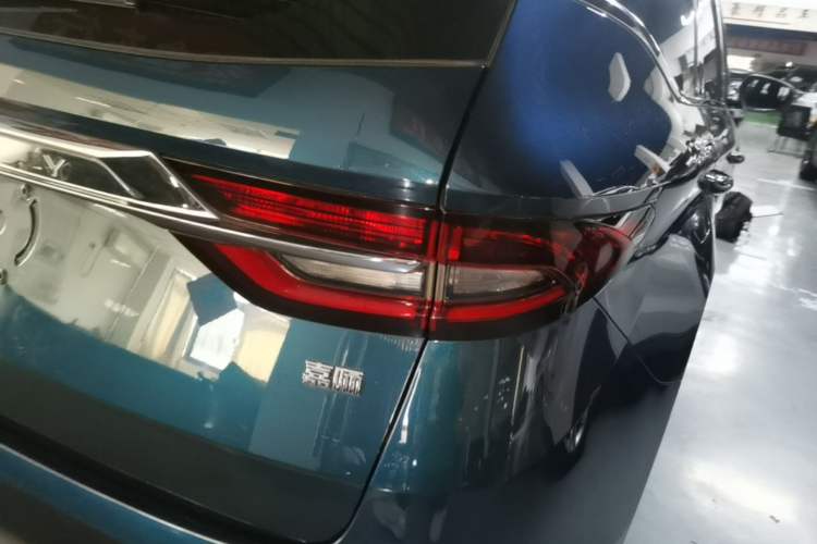 Used Geely Auto Jiajie 2022 1.8TD DCT Platinum Luxury Edition Right Rear Taillight