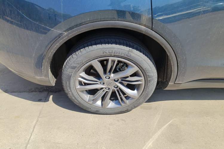 Used Geely Auto Jiajie 2022 1.8TD DCT Platinum Luxury Edition Right Rear Wheel Hub
