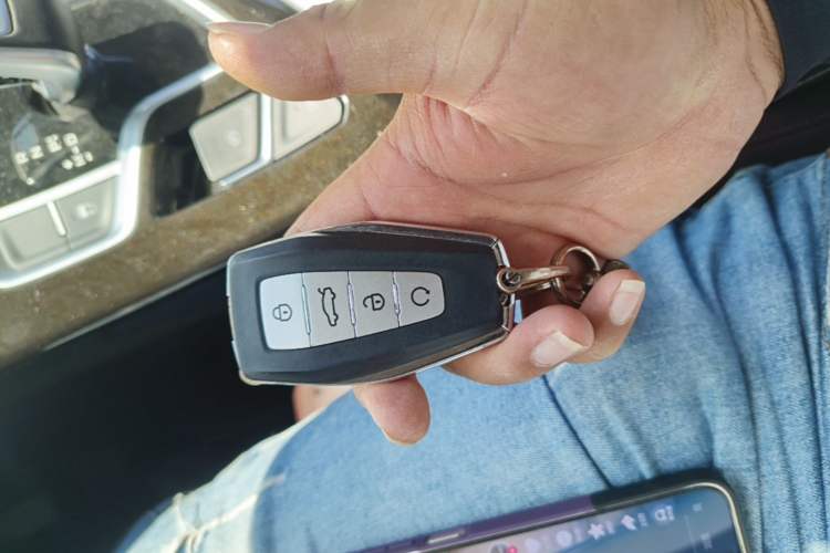 Used Geely Auto Jiajie 2022 1.8TD DCT Platinum Luxury Edition Vehicle Key
