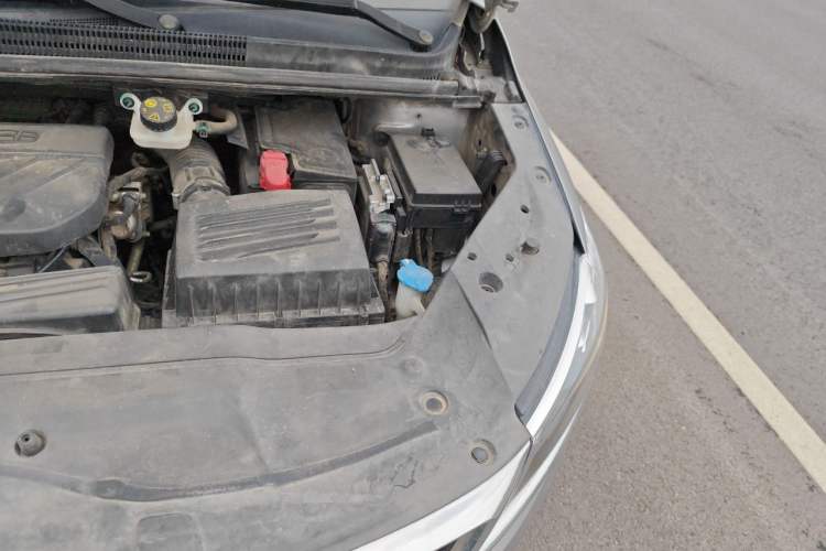 Used Geely Auto Jiajie 2022 1.8TD DCT Platinum Luxury Edition Engine Bay Left