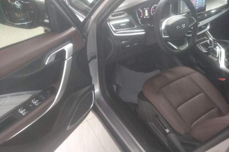 Used Geely Auto Jiajie 2022 1.8TD DCT Platinum Comfort Model Interior 3