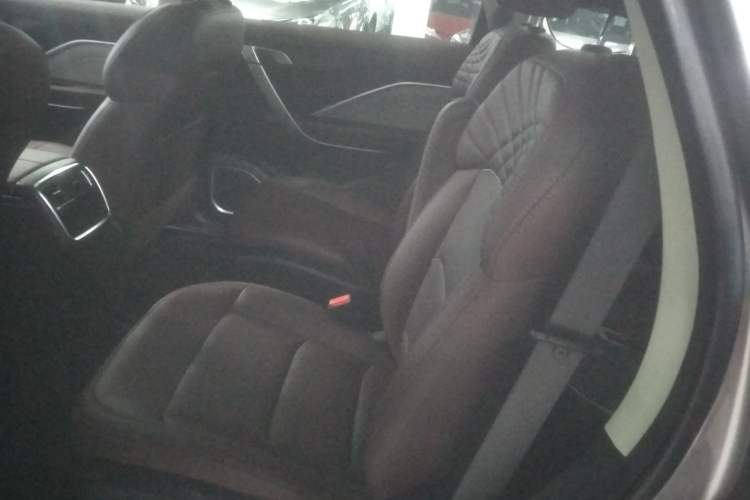 Used Geely Auto Jiajie 2022 1.8TD DCT Platinum Comfort Model Interior 4
