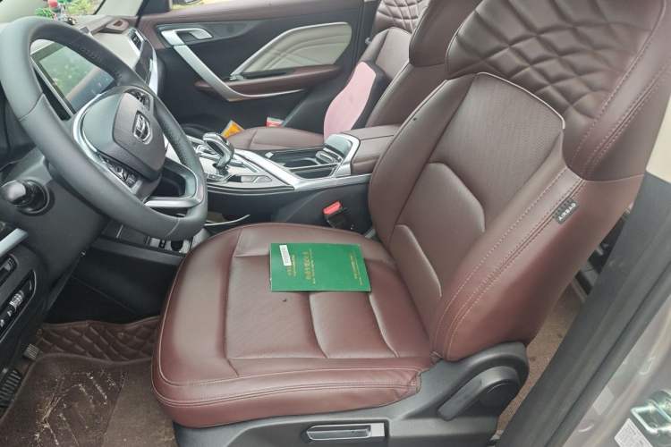 Used Geely Auto Jiajie 2022 1.8TD DCT Platinum Comfort Model Left Front Seat