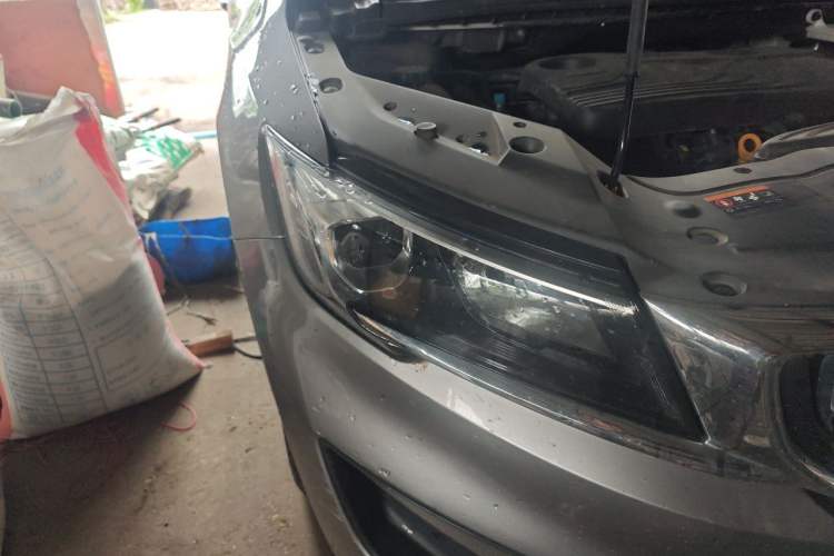Used Geely Auto Jiajie 2022 1.8TD DCT Platinum Comfort Model Right Front Headlight