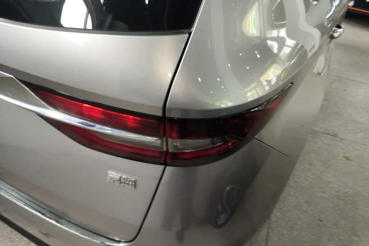 Used Geely Auto Jiajie 2022 1.8TD DCT Platinum Comfort Model Right Rear Taillight