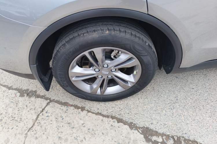 Used Geely Auto Jiajie 2022 1.8TD DCT Platinum Comfort Model Right Rear Wheel Hub