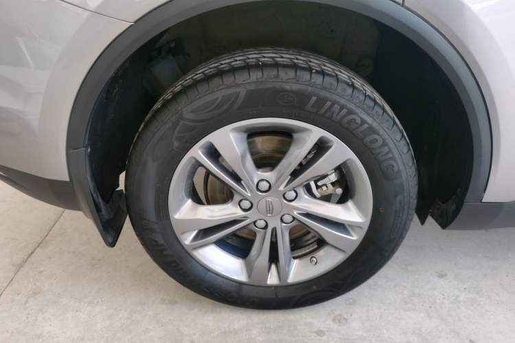 Used Geely Auto Jiajie 2022 1.8TD DCT Platinum Comfort Model Right Rear Wheel Hub