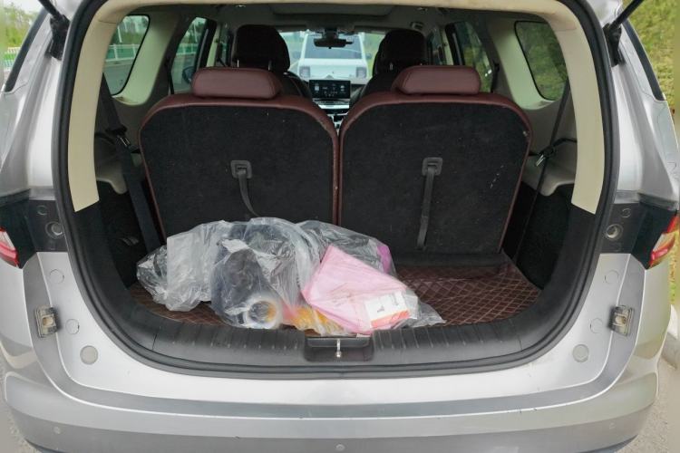 Used Geely Auto Jiajie 2022 1.8TD DCT Platinum Luxury Edition Trunk