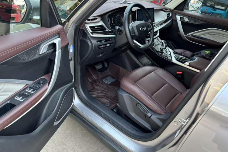 Used Geely Auto Jiajie 2022 1.8TD DCT Platinum Comfort Model Driver Seat