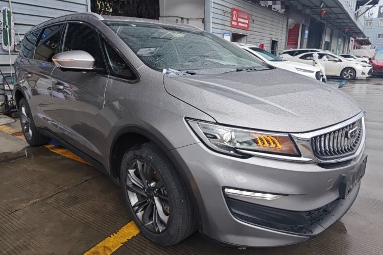 Used Geely Auto Jiajie 2022 1.8TD DCT Platinum Deluxe Edition Front Right 45 Deg