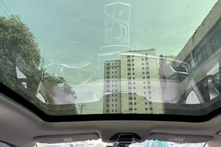 Used Geely Auto Jiajie 2022 1.8TD DCT Platinum Comfort Model Headliner
