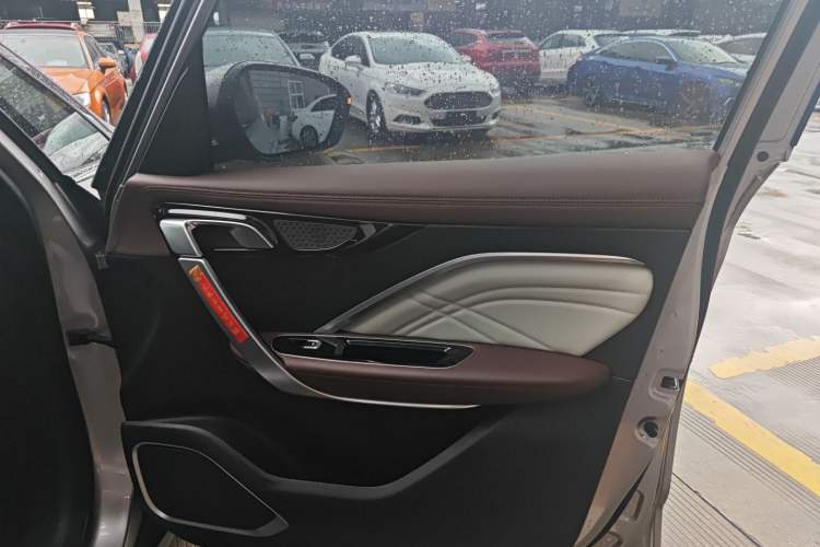 Used Geely Auto Jiajie 2022 1.8TD DCT Platinum Deluxe Edition Right Front Door Interior