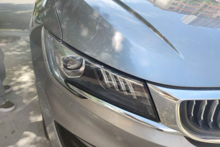 Used Geely Auto Jiajie 2022 1.8TD DCT Platinum Luxury Edition Right Front Headlight