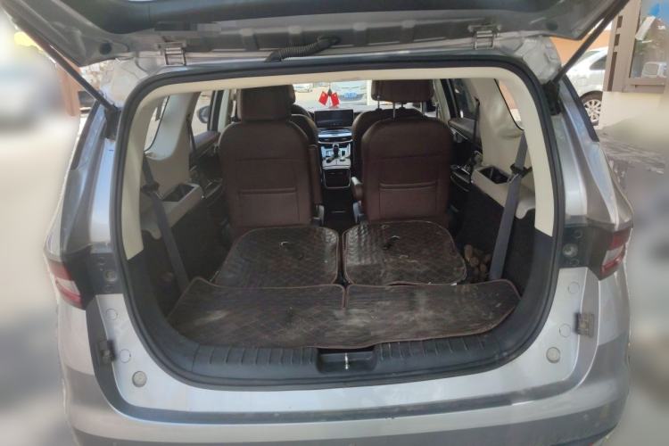 Used Geely Auto Jiajie 2022 1.8TD DCT Platinum Luxury Edition Trunk