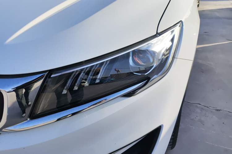 Used Geely Auto Jiajie 2022 1.8TD DCT Platinum Luxury Edition Left Front Headlight