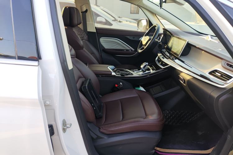Used Geely Auto Jiajie 2022 1.8TD DCT Platinum Luxury Edition Right Front Seat