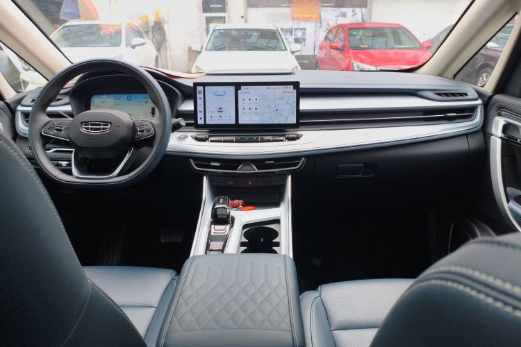 Used Geely Auto Jiajie 2023 Geely Jiaji L 1.5TD DCT Luxury Model Interior 2