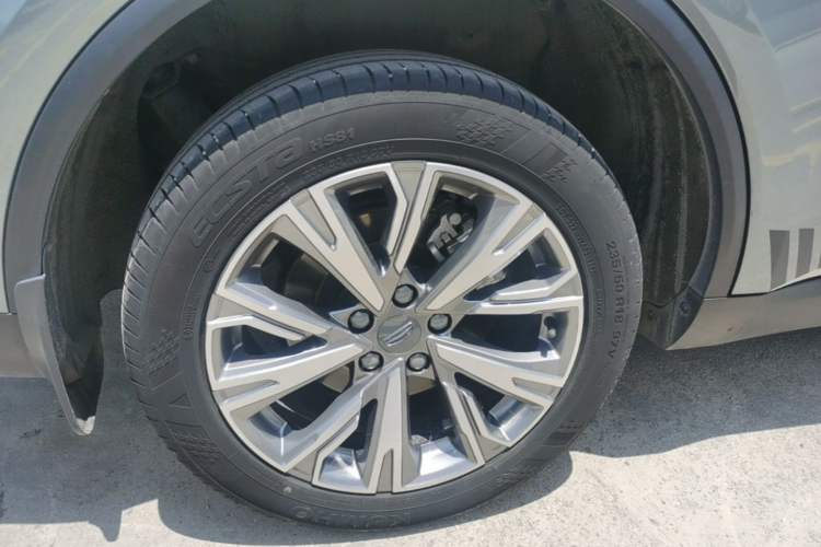 Used Geely Auto Jiajie 2023 Geely Jiaji L 1.5TD DCT Luxury Model Right Rear Wheel Hub