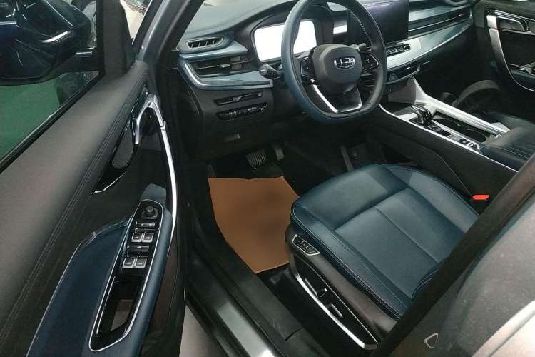 Used Geely Auto Jiajie 2023 Geely Jiaji L 1.5TD DCT Luxury Model Driver Seat