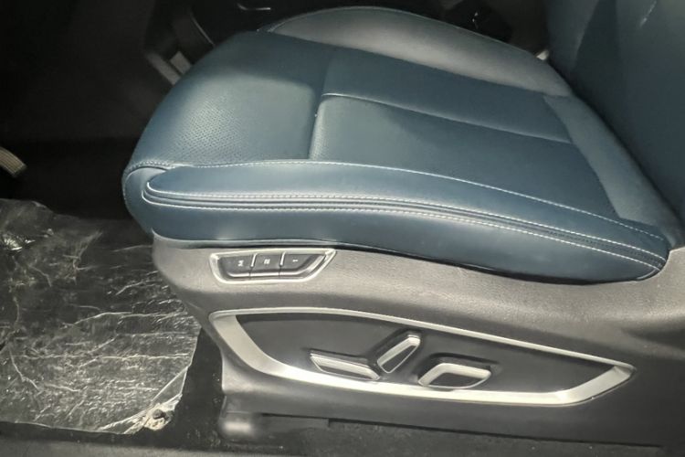 Used Geely Auto Jiajie 2023 Geely Jiaji L 1.5TD DCT Luxury Model Interior 10