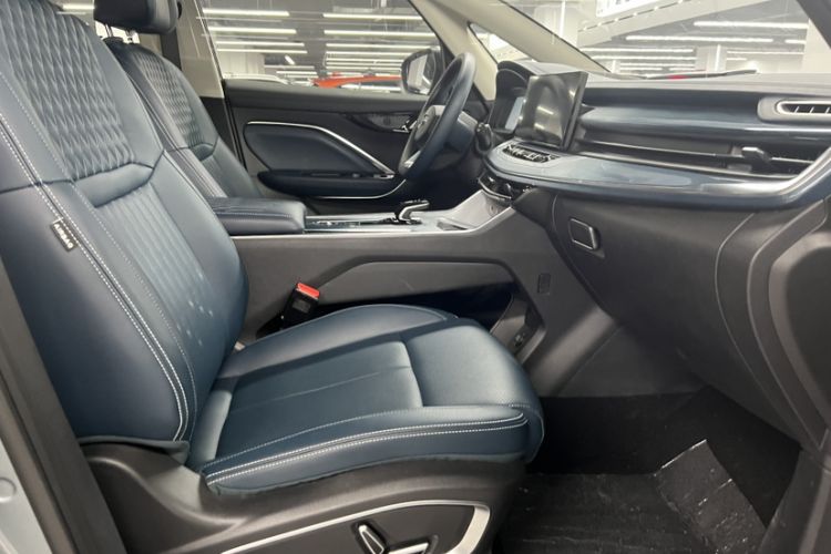 Used Geely Auto Jiajie 2023 Geely Jiaji L 1.5TD DCT Luxury Model Interior 3