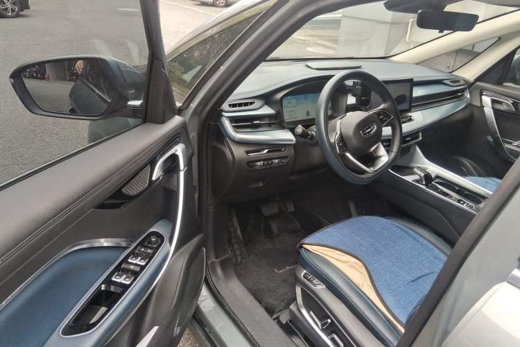 Used Geely Auto Jiajie 2023 Geely Jiaji L 1.5TD DCT Luxury Model Interior 3