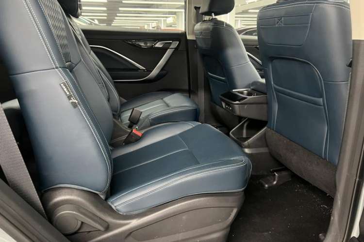 Used Geely Auto Jiajie 2023 Geely Jiaji L 1.5TD DCT Luxury Model Interior 4