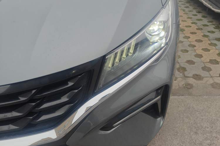 Used Geely Auto Jiajie 2023 Geely Jiaji L 1.5TD DCT Luxury Model Left Front Headlight