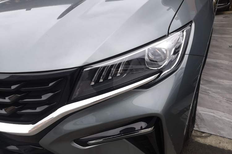 Used Geely Auto Jiajie 2023 Geely Jiaji L 1.5TD DCT Comfort Edition Left Front Headlight