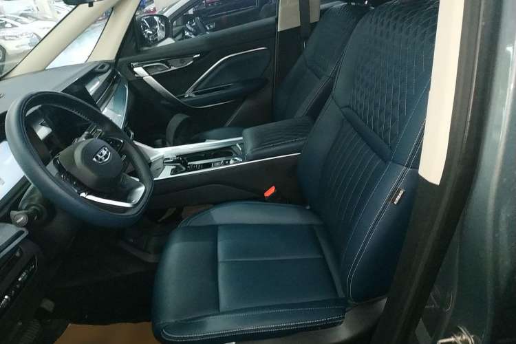 Used Geely Auto Jiajie 2023 Geely Jiaji L 1.5TD DCT Luxury Model Left Front Seat