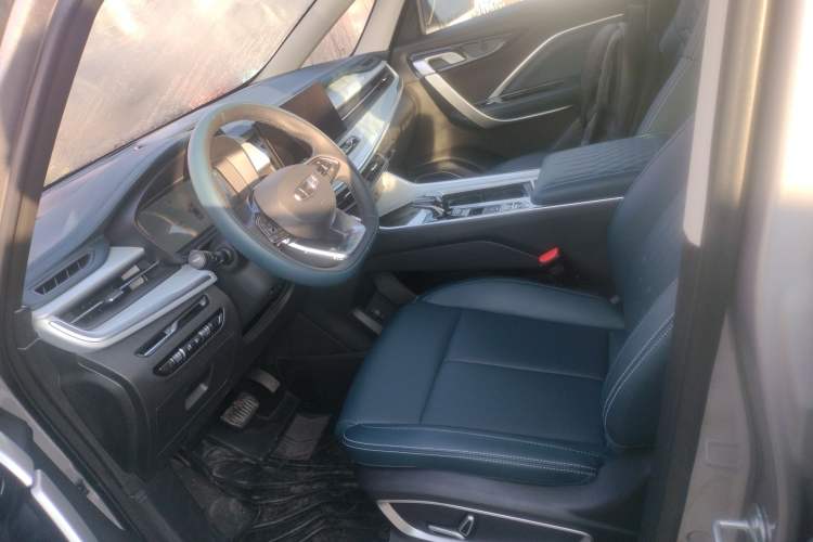 Used Geely Auto Jiajie 2023 Geely Jiaji L 1.5TD DCT Luxury Model Left Front Seat