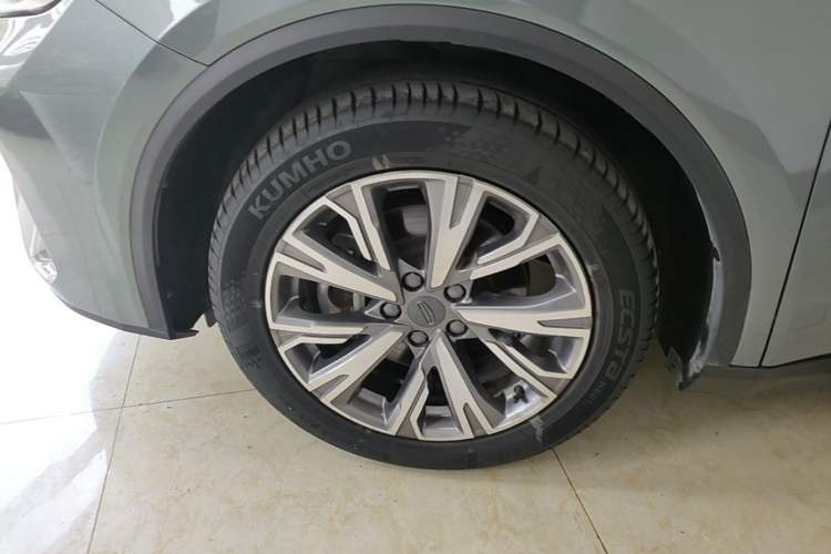 Used Geely Auto Jiajie 2023 Geely Jiaji L 1.5TD DCT Luxury Model Left Front Wheel Hub