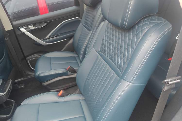 Used Geely Auto Jiajie 2023 Geely Jiaji L 1.5TD DCT Luxury Model Left Rear Seat