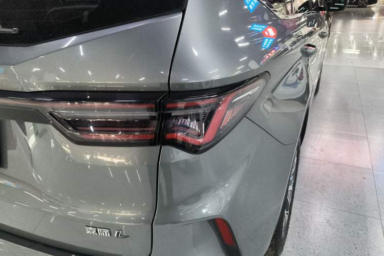 Used Geely Auto Jiajie 2023 Geely Jiaji L 1.5TD DCT Luxury Model Right Rear Taillight