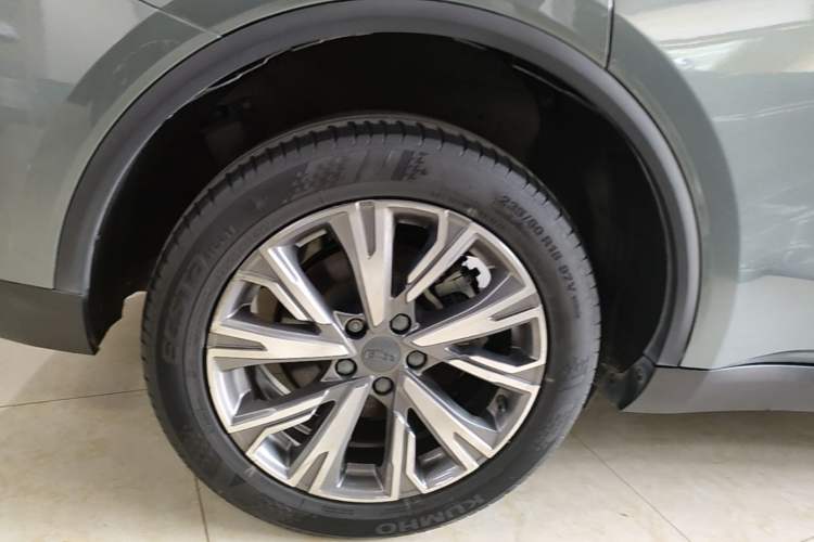 Used Geely Auto Jiajie 2023 Geely Jiaji L 1.5TD DCT Luxury Model Right Rear Wheel Hub