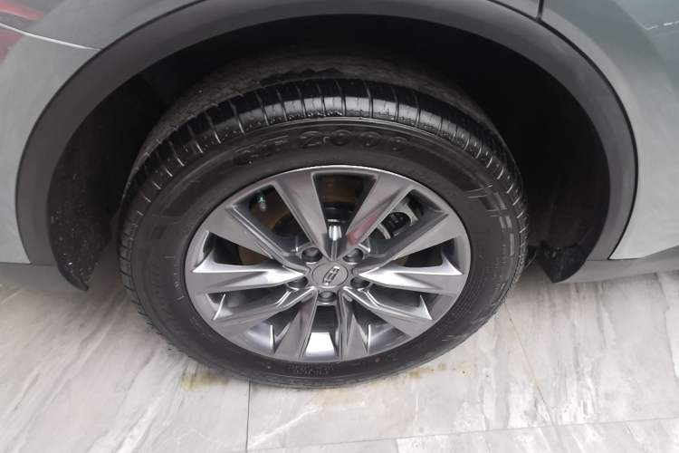 Used Geely Auto Jiajie 2023 Geely Jiaji L 1.5TD DCT Comfort Edition Right Rear Wheel Hub