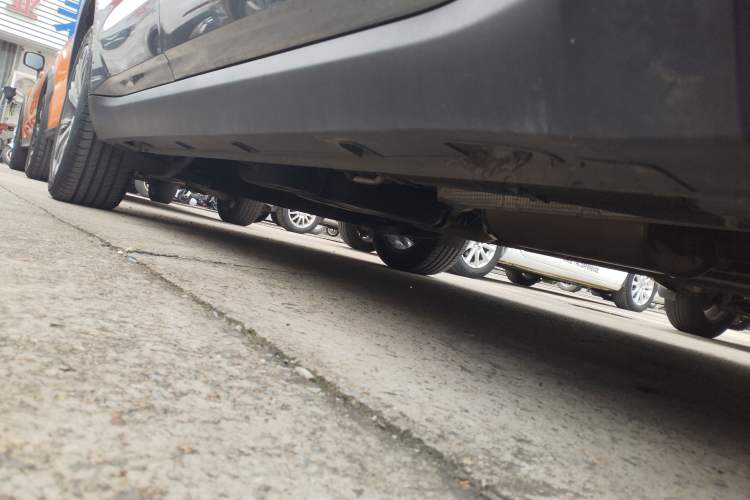 Used Geely Auto Jiajie 2023 Geely Jiaji L 1.5TD DCT Luxury Model Right Side Sill