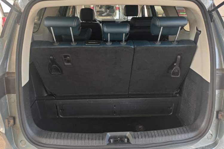 Used Geely Auto Jiajie 2023 Geely Jiaji L 1.5TD DCT Luxury Model Trunk