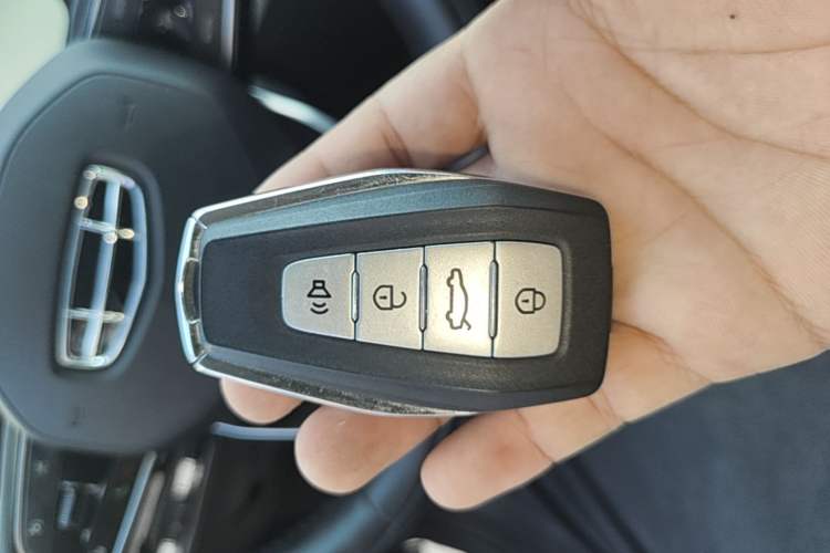 Used Geely Auto Jiajie 2023 Geely Jiaji L 1.5TD DCT Luxury Model Vehicle Key