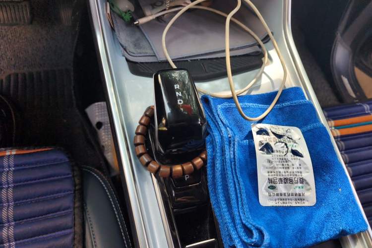 Used Geely Auto Jiajie 2023 Geely Jiaji L 1.5TD DCT Luxury Model Gear Lever