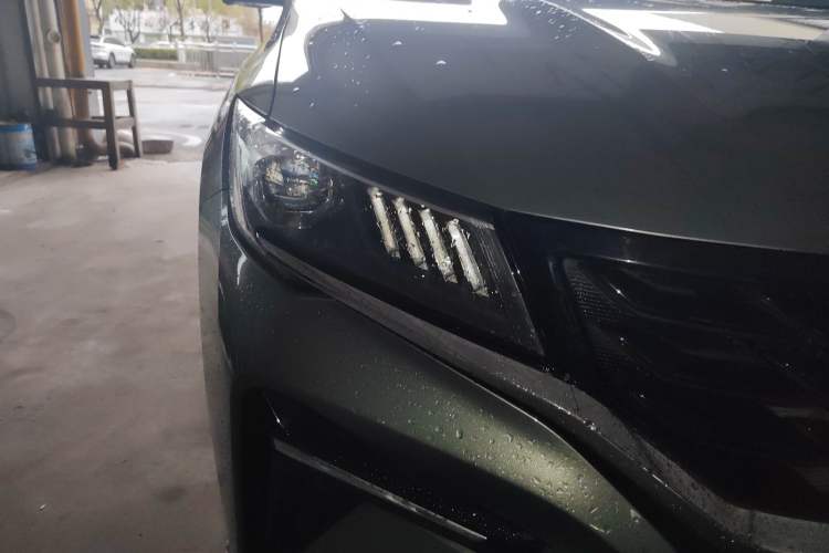 Used Geely Auto Jiajie 2023 Geely Jiaji L 1.5TD DCT Luxury Model Right Front Headlight