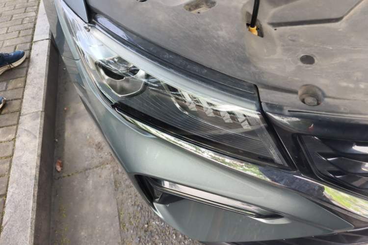 Used Geely Auto Jiajie 2023 Geely Jiaji L 1.5TD DCT Luxury Model Right Front Headlight