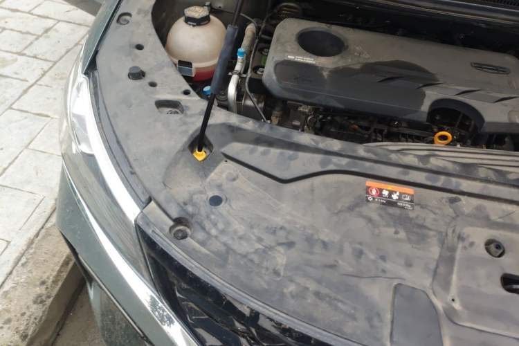 Used Geely Auto Jiajie 2023 Geely Jiaji L 1.5TD DCT Luxury Model Engine Bay Right