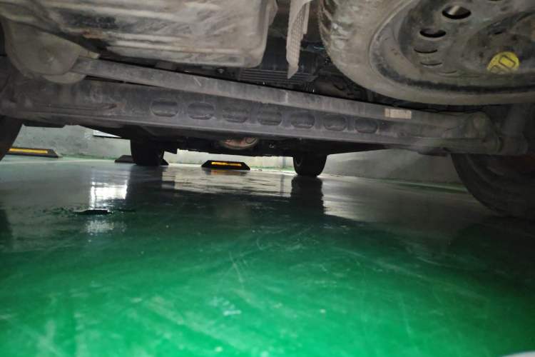 Used Geely Auto Jiajie 2023 Geely Jiaji L 1.5TD DCT Luxury Model Chassis Rear