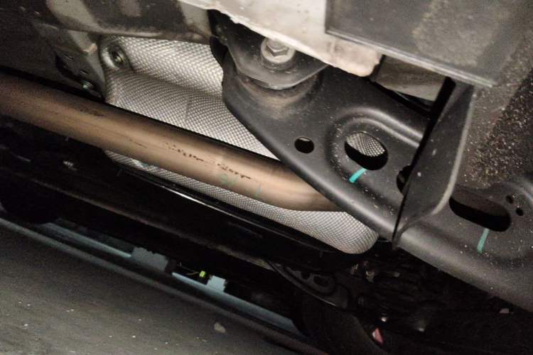 Used Geely Auto Jiajie 2023 Geely Jiaji L 1.5TD DCT Luxury Model Chassis Rear Left